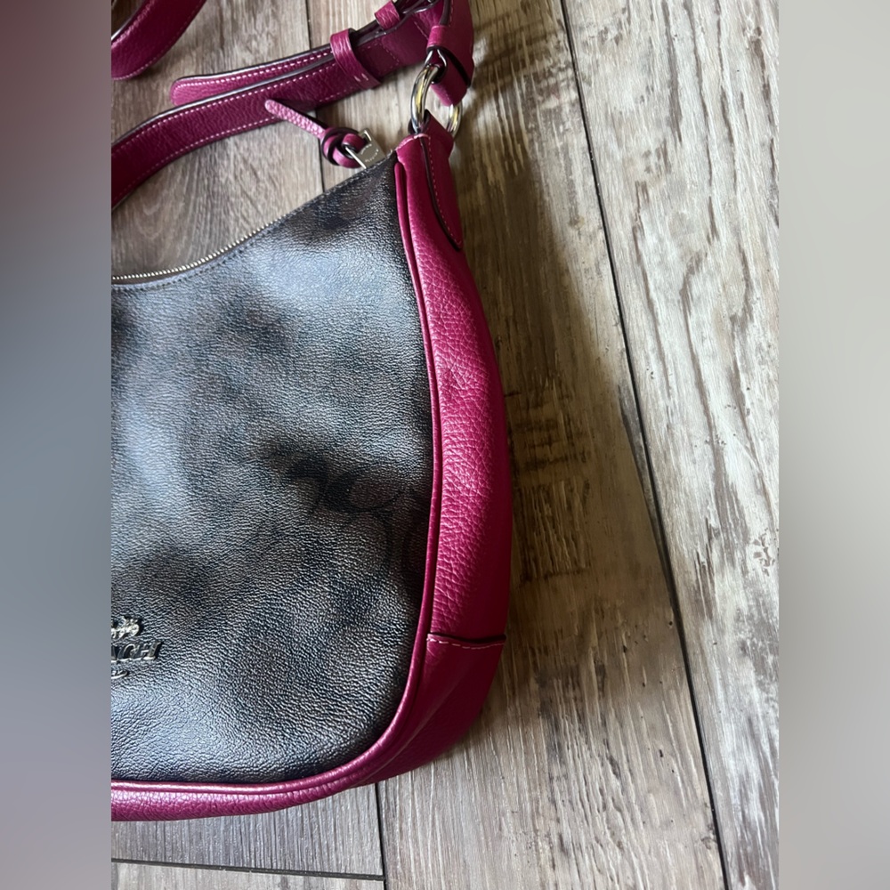 Coach Ellie File Bag In Signature Canvas - Picture 3 of 16